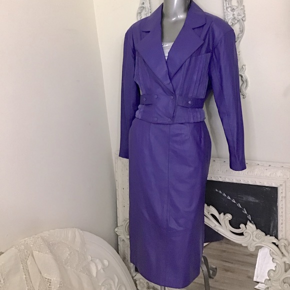 VINTAGE Chia Purple Leather Jacket - Picture 4 of 16